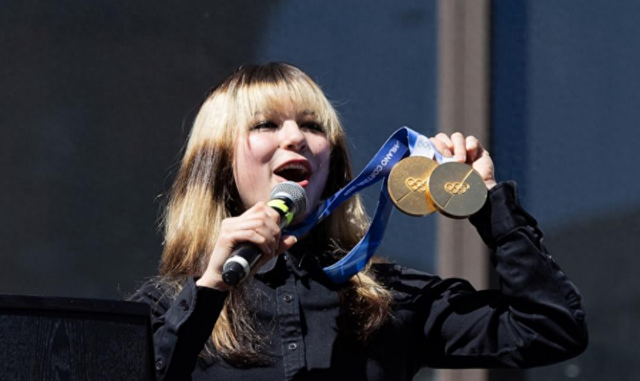 乐鱼官网-刘美贤衣锦还乡：我爱奥克兰！ 已退出世锦赛未来两个月有26场商演|冬奥会|美国|米兰冬奥会|花样滑冰|米兰_新浪体育_新浪新闻